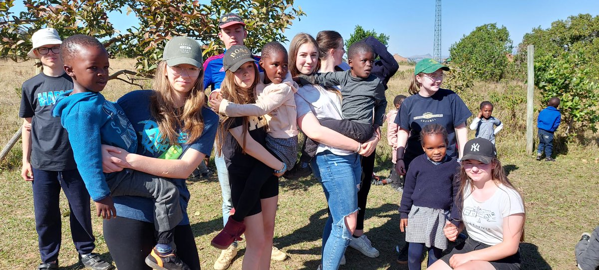 hyndburnacademy's tweet photo. Yesterday was the last day at the neighbourhood project and we said goodbye to the children. Memories that will last a lifetime. #EdicationWithCharacter @TuringScheme_UK https://t.co/mKL1a8F26p