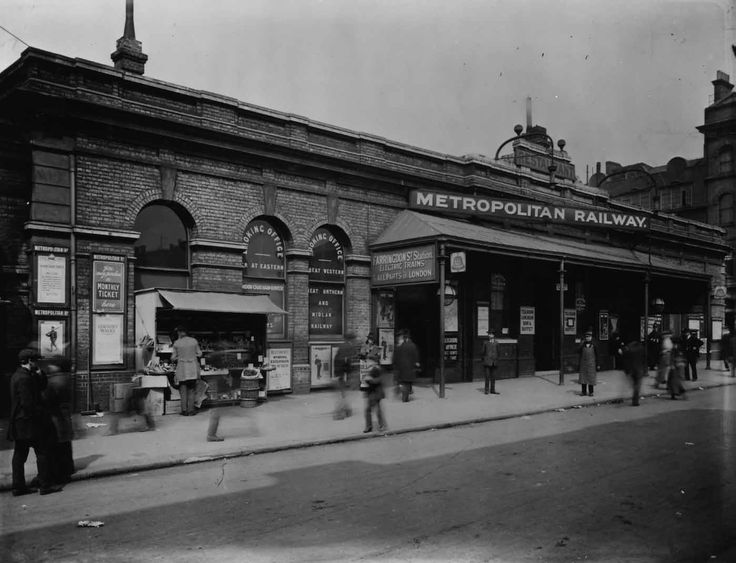 mariobianchi18's tweet photo. Il #15luglio 1817 nasceva sir #JohnFowler. Contribuì a progettare e costruire la London Metropolitan Railway, aprendo così la strada alla metropolitana di Londra. Era consulente ferroviario e in seguito si occupò anche del miglioramento del Tamigi e della costruzione di bacini. https://t.co/XaG8QRwIv2