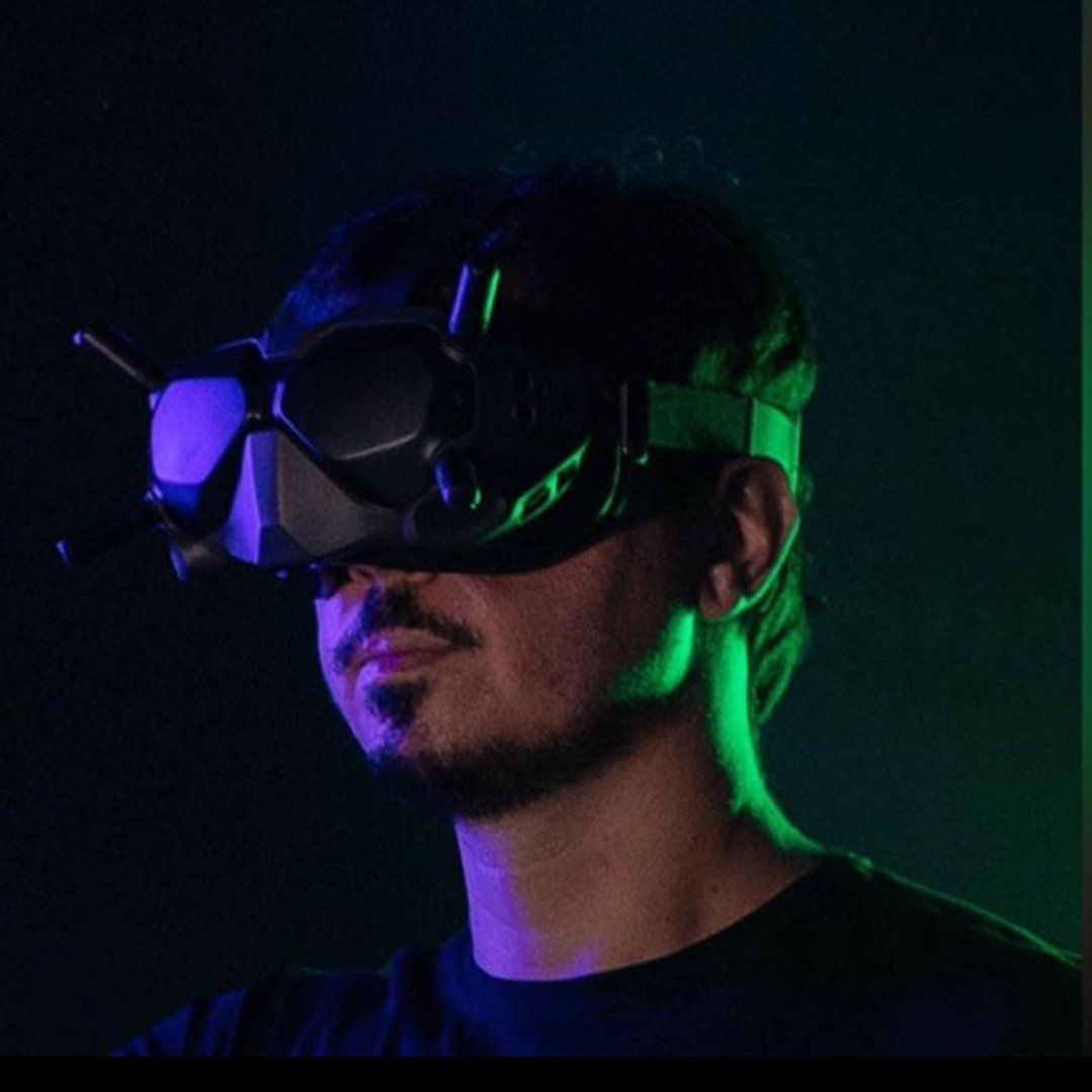 daniel9d's tweet photo. #NewProfilePic https://t.co/XeKLOFwVDs