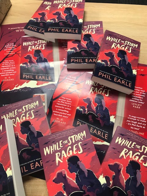We have really enjoyed reading While the Storm Rages this half term.  It is a light hearted WWII version of Noah's Ark and we rate it 4.5 ⭐️ <a href="/andersenpress/">Andersen Press</a> <a href="/readingagency/">The Reading Agency</a> <a href="/philearle/">Phil Earle</a> #WhiletheStormRages Would highly recommend it to age 9+!