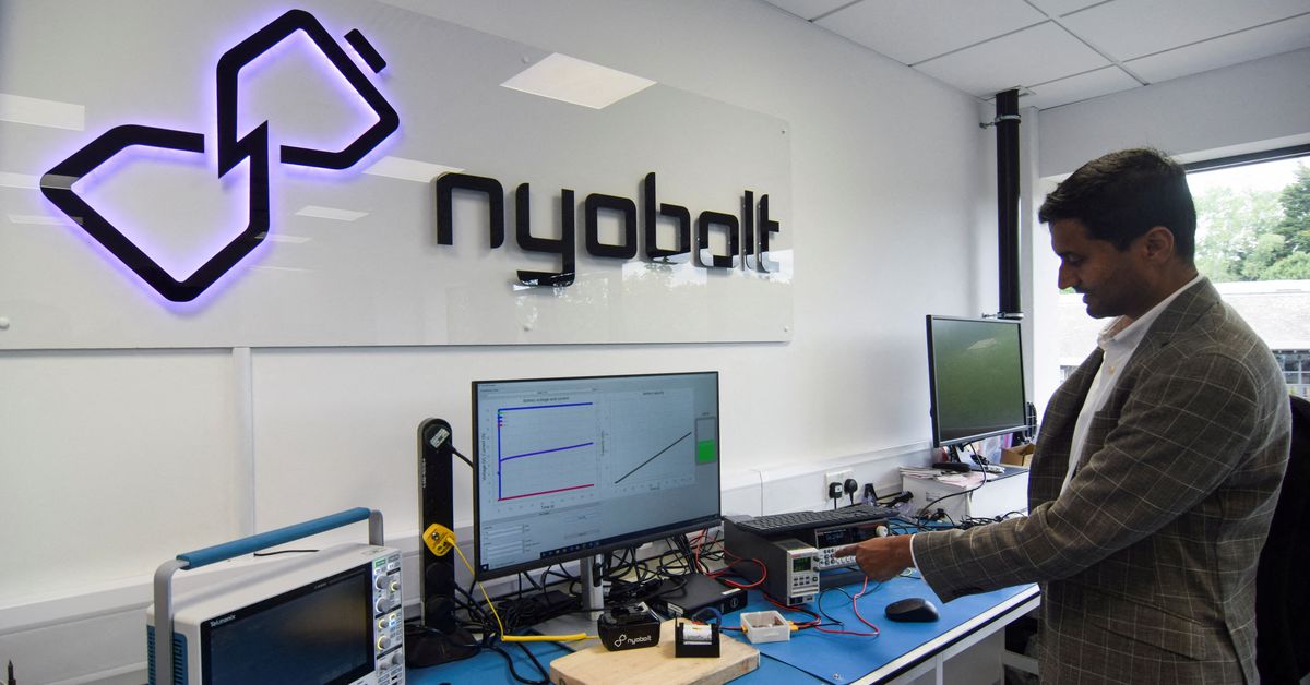 Reuters's tweet photo. UK fast-charging battery startup Nyobolt raises $59 mln https://t.co/CVshtzDwvP https://t.co/QW96se6zsL