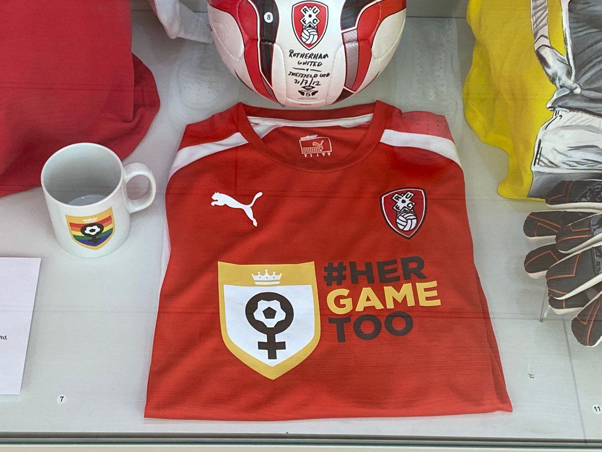 HerGameToo's tweet image. Amazing to see #HerGameToo in the pop up museum at Rotherham United’s New York Stadium last night🏟🤩👏🏻💛 

Thank you @OfficialRUFC 😍