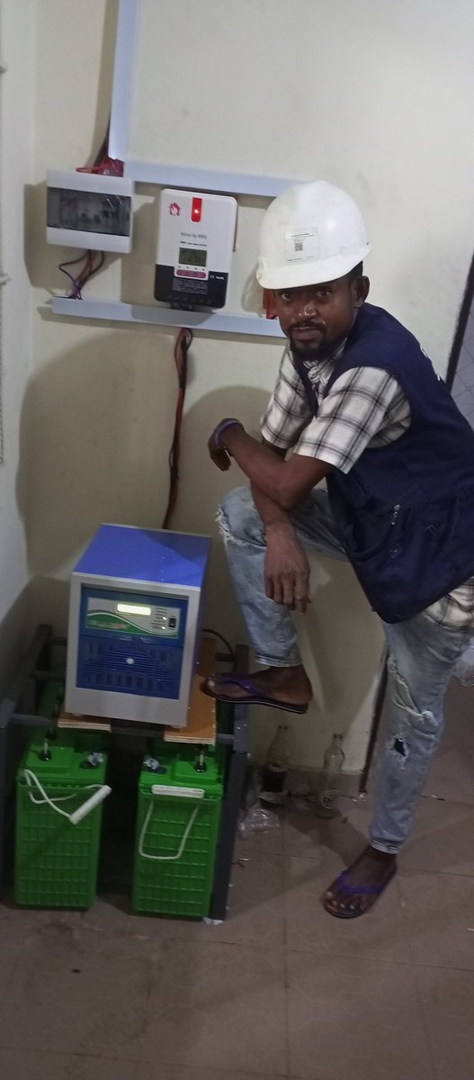 PaulKayo2's tweet image. I am  Elect/elect technologist I am into solar inverter, CCTV,Dstv, Electric Fence installations. Uromi Edo State Nigeria,I will not labour in vain. #LabourChallenge