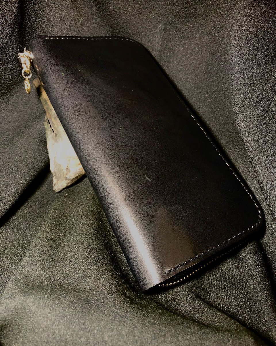 ARMSsilverworks's tweet photo. GOD fish神岡氏に頼んでいた下の子用のロングウォレット!パーツはオヤジ手造り😅‼️
が完成!
いつもながら良い仕事しております🤣💦💦
有り難う神ちゃん🙋♂️
#ARMS
#GODfish
https://t.co/czToyTOYn8 https://t.co/SMEgWIbyOP