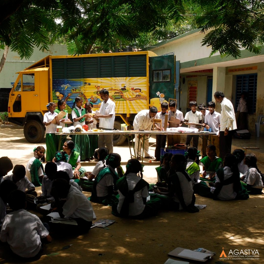 AgastyaOrg's tweet photo. The MSL program promotes parent engagement as well. The Anjani program named after Dr. Raghunath Mashlekhar’s mother motivates parents to support their children's education by increasing awareness.
#agastyainternationalfoundation #science #education
#mobilesciencelab #learning https://t.co/tFby0CXnem