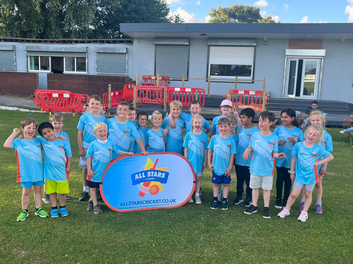 DroylsdenCric's tweet photo. More Junior Success 🏏

Our @allstarscricket has record numbers and is delivered with energy &amp; enthusiasm by @shakyscreeny https://t.co/lnAF0KcACb