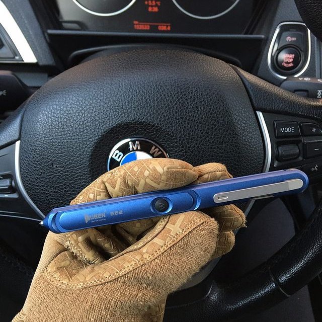 wubenlight's tweet photo. #E62 is a pen that comes with 5 surgical blades, features lights and a glass breaker! A great gift for an EDC lover!

📸 By @IG_joyasturcas

#WUBEN #everydaycarry #knives #knife #flashlight #edc #edcgear #edcknife #selfdefense #tactical #tacticalpen #tacticalgear #pen https://t.co/NbYmGw2DsD