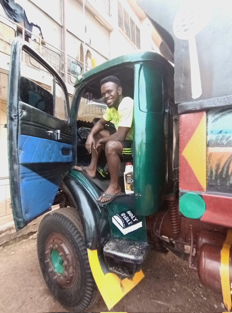 Doctornedum's tweet photo. I'm a final year medical student👨‍⚕️ and a tipper driver🚚 in Enugu . There is dignity in #labour.
#LabourChallenge https://t.co/5oxVJ5r1xv