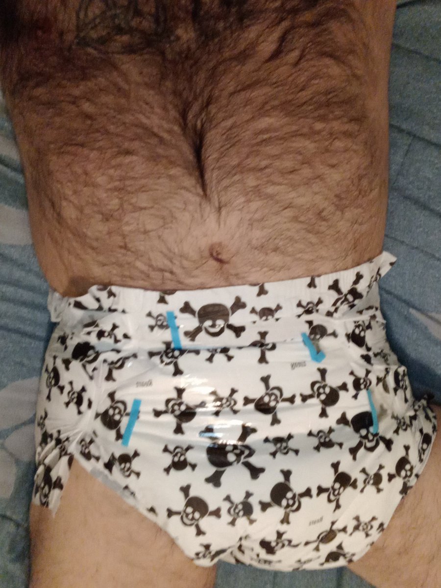 BabyDra69500167's tweet photo. Diapered with a dildo shoved up my ass. Wish it was a real #girlcock i really need to be #dickdowned. Will anyone fuck this #baby https://t.co/vh9AjHxItU