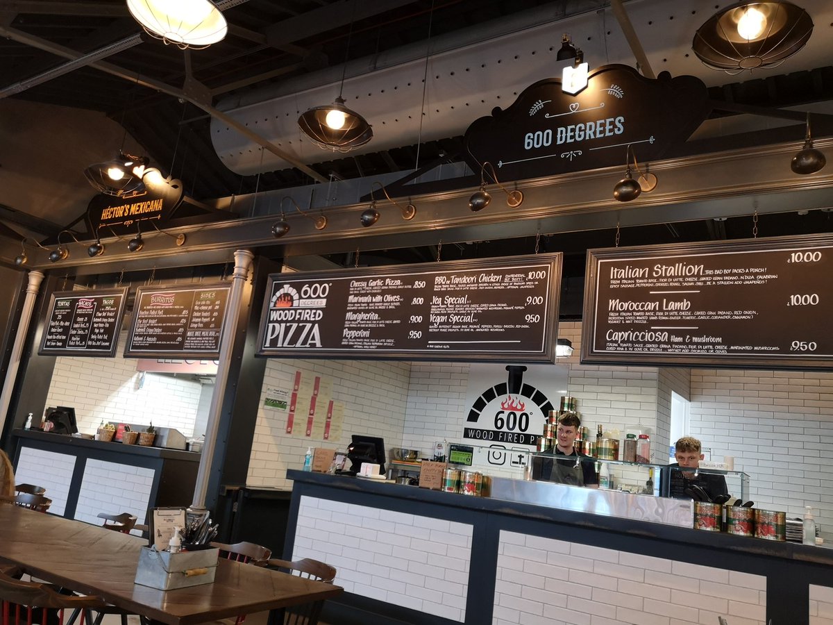 So happy to stumble across this rather hidden gem in #Southport yesterday <a href="/spt_mkt/">Southport Market</a> #greatfood #dogfriendly