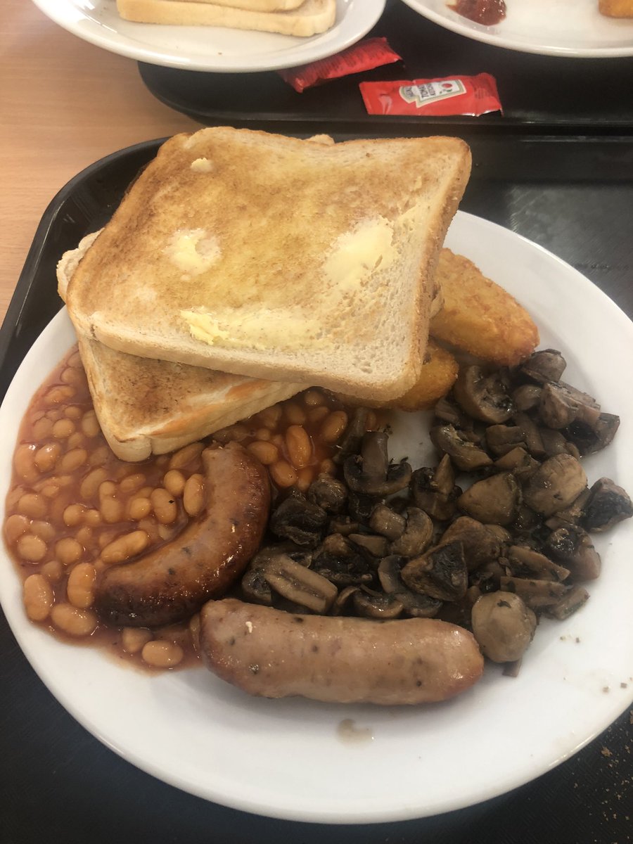 Final breakfast… will definitely miss this on the return home! 🍳