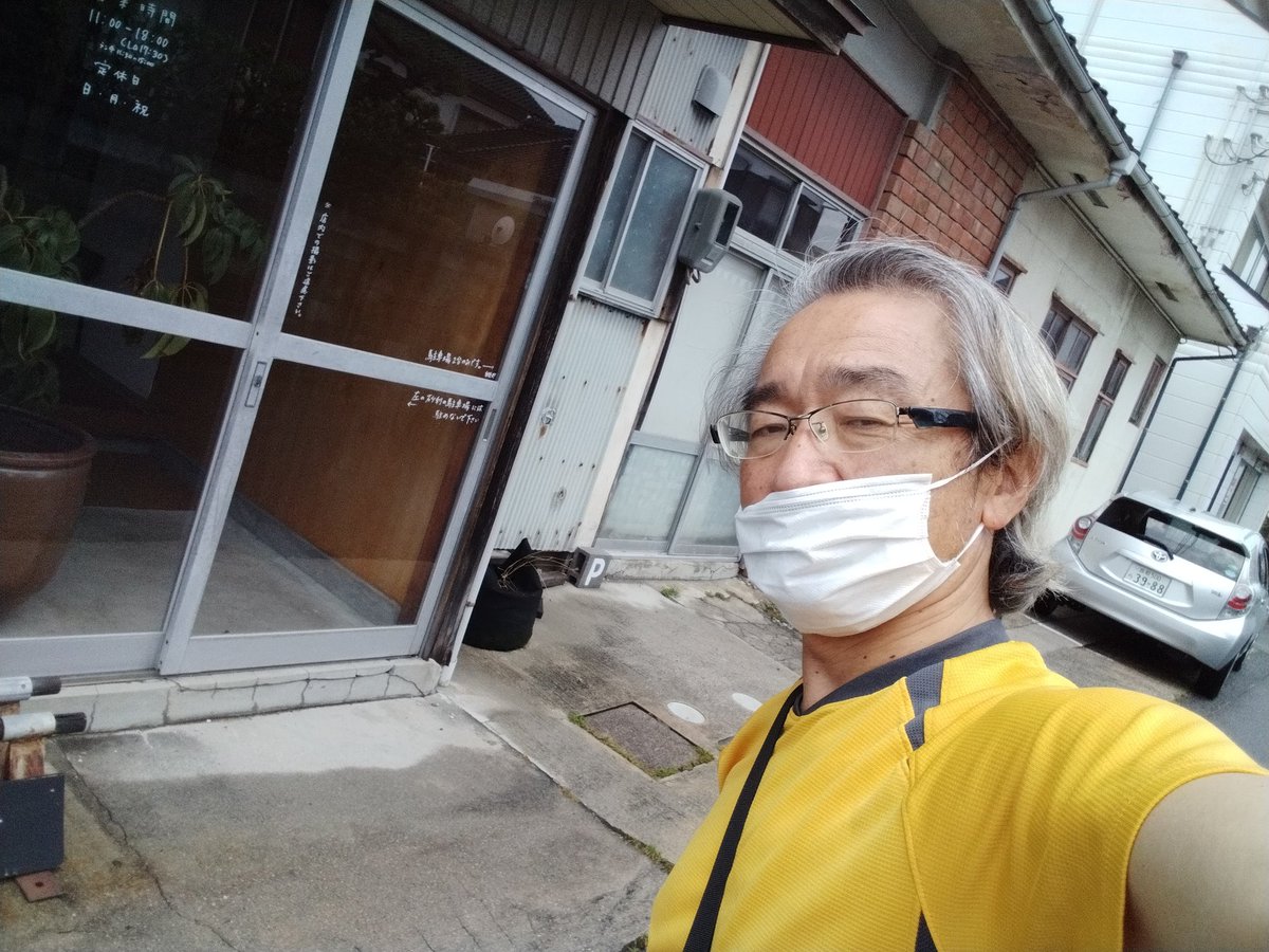 khideaki1's tweet photo. 昼メシドライブ@米子昭和町　PARADE
カレー合い掛け
自家製ジンジャーエール
美味しく、有難く、あたたかく迎えていただき、嬉しいひととき
入院中から半年以上、念願叶いました
#カレスタグラム #パラード #PARADE #米子昭和町 #昼メシドライブ #生存確認 #自撮り教室続く https://t.co/eswYAK2Ehp
