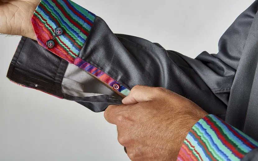 dresscodeshirts's tweet image. The 'smart' shirts that pay for your shopping
buff.ly/2K1veoo
The #CashCuff shirt review in @Telegraph 
Contactless payments from your shirt!

#CashCuffShirts #Payments #ContactlessPayments #SmartShirt