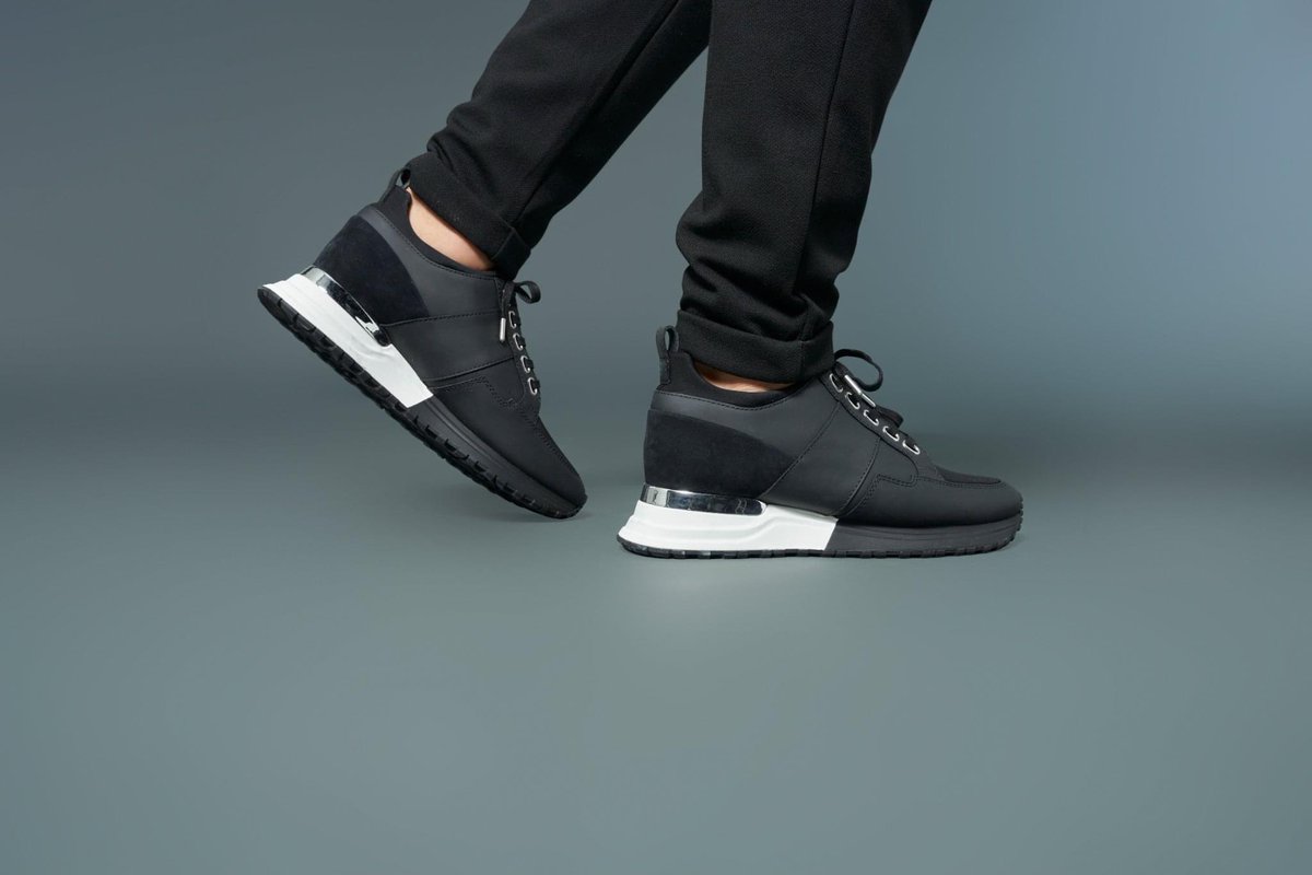 mallets white womens