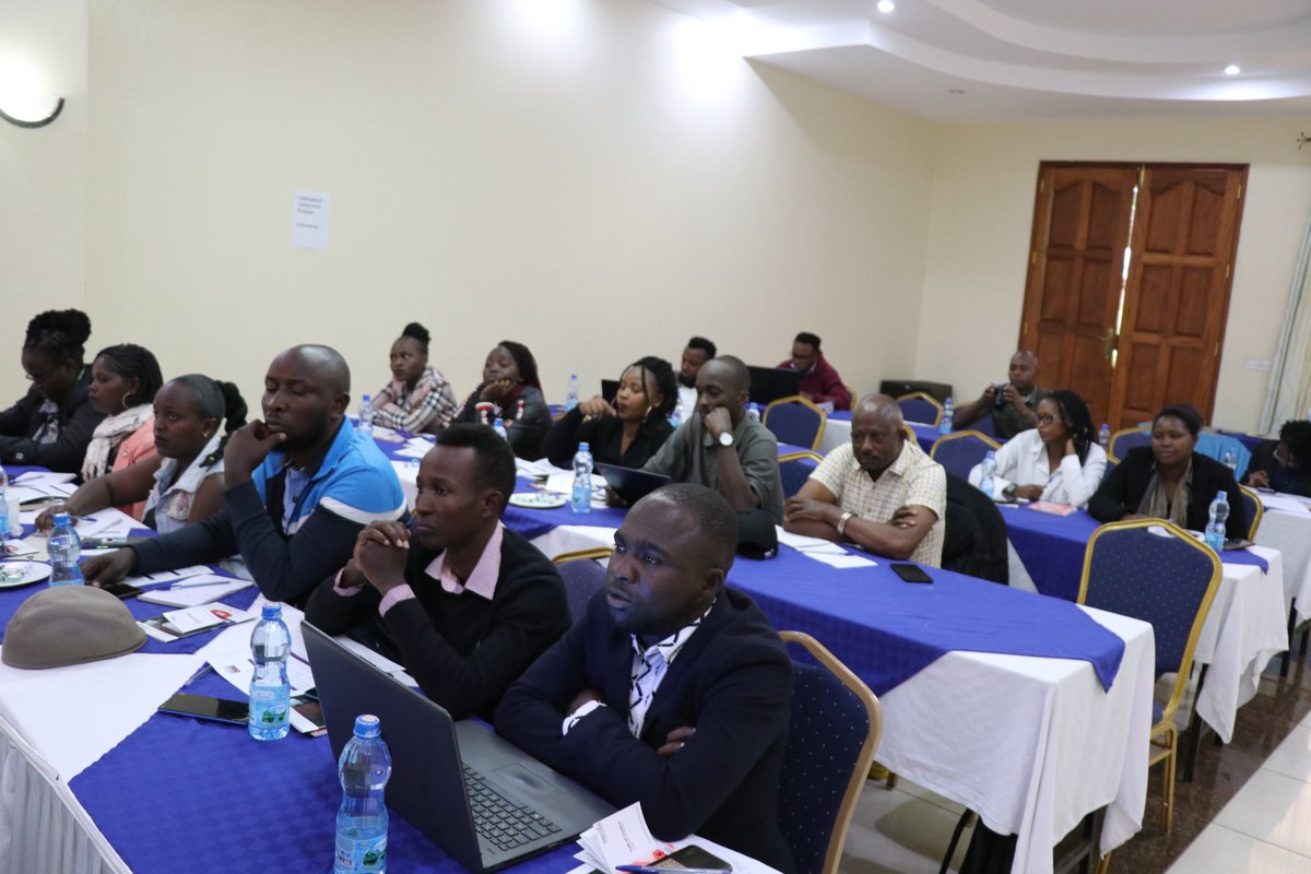 AMWIK's tweet photo. Currently ongoing: Training for journalists on elections coverage in @MeruCounty012. @Judiekaberia has urged scribes to shun brown envelope practice and uphold their dignity, integrity and professionalism when reporting. @MediaCouncilK @IEBCKenya  @EUinKenya #MediaTrainingKE https://t.co/ixzpVny5JB