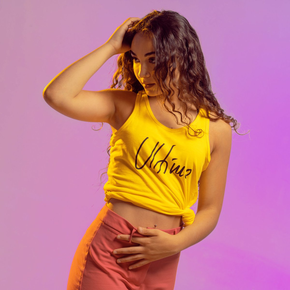 Honiro's tweet photo. Il nuovo merchandise di Ultimo lo trovi solo sul nostro store e ai gazebo durante i concerti #honirostore #ultimostadi2022 https://t.co/fELfpR20BH