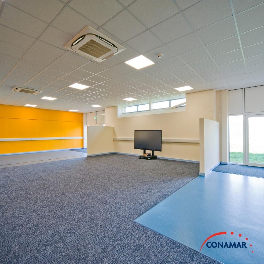 ConamarBuild's tweet image. We are pleased to have recently handed over after the official opening of the new #SEN classrooms at the Chiltern School. Through the #NHS Framework, this new block was built from a repurposed cowshed, and is now a bright, open space that will benefit the school for many years.