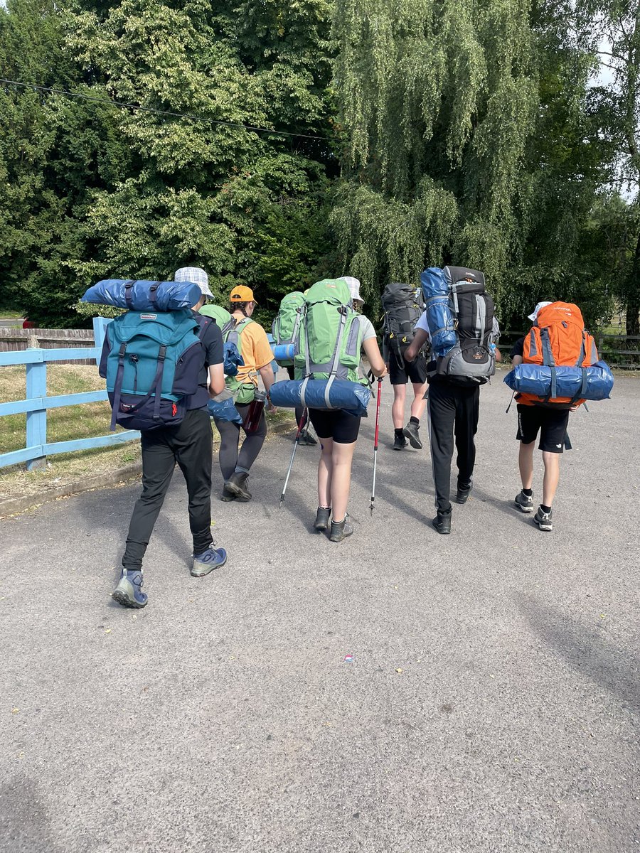And they are off the @GeorgeEliotAcad dofe bronze expedition has got underway. Good luck everyone!