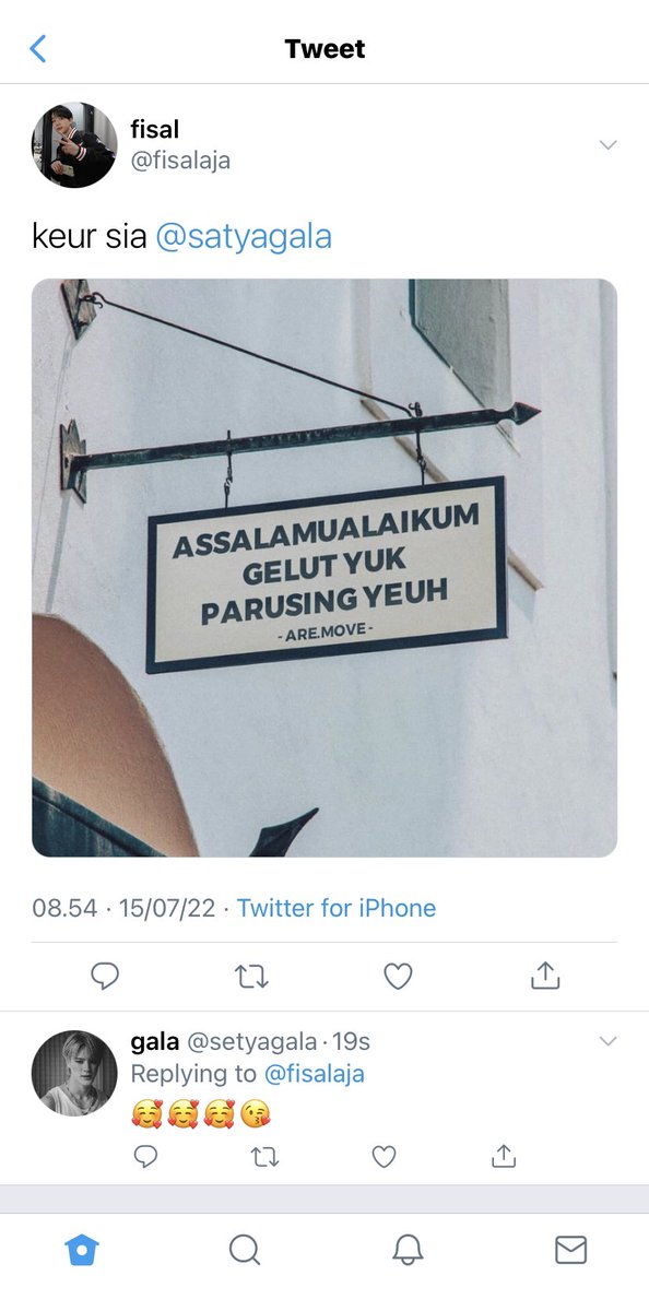 DPRXOLA's tweet photo. 5. gak jadi kumpul

*naha : kenapa
*keur sia : buat lo https://t.co/DVyTLQmYKM