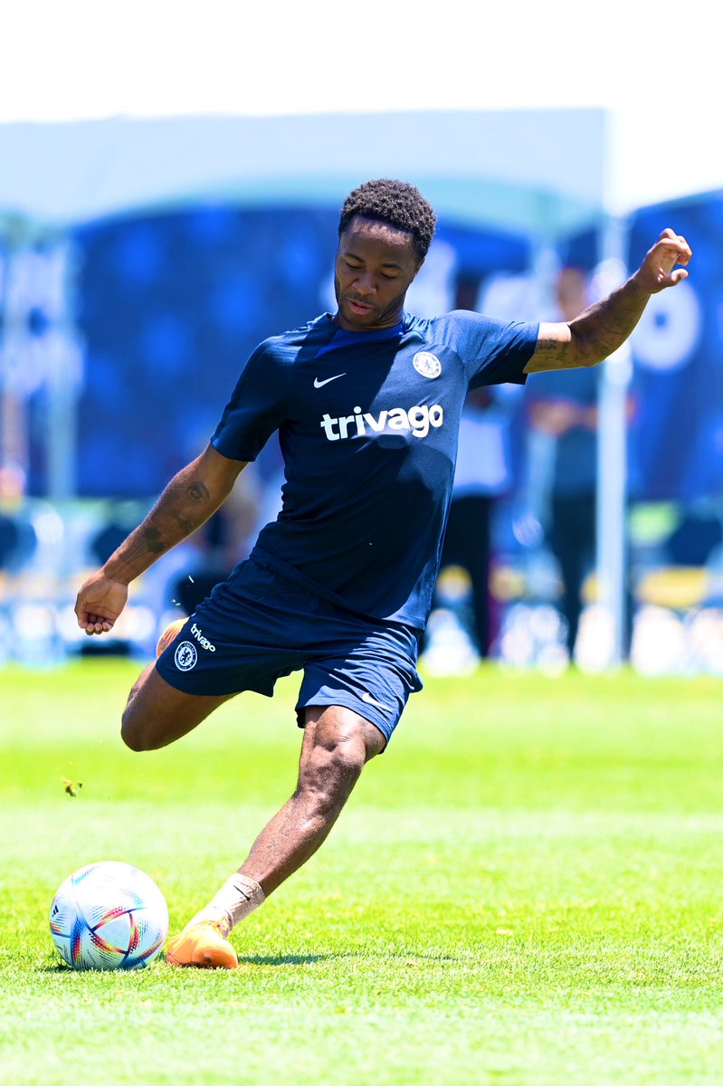 Raheem Sterling tweet media