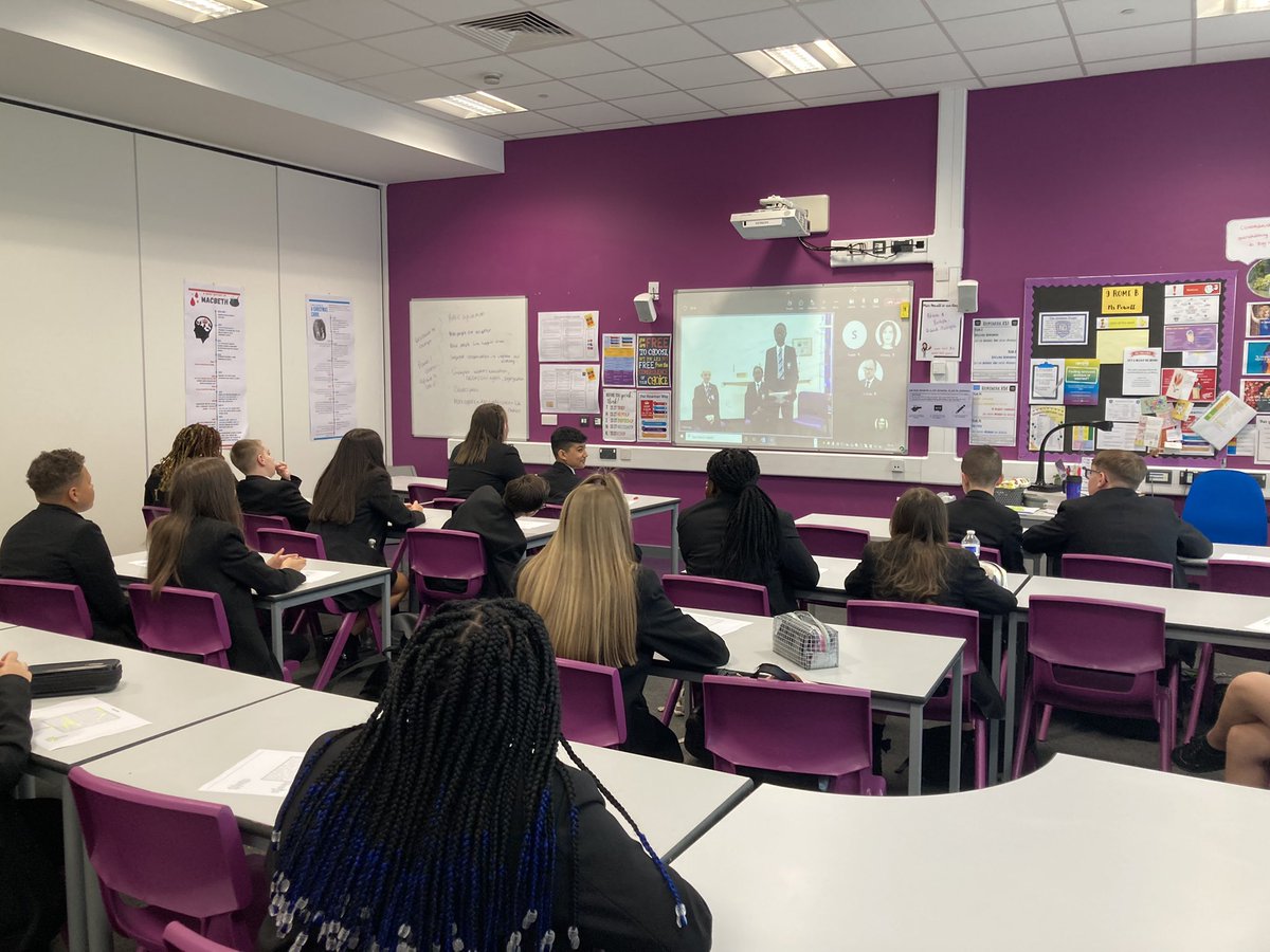 BeccaAtTiffanys's tweet photo. What a team! Our amazing performers spoke magnificently and passionately - so proud of them 🤩🤩🤩
#oracy #vocationnotoccupation https://t.co/xwCjrLy7wM