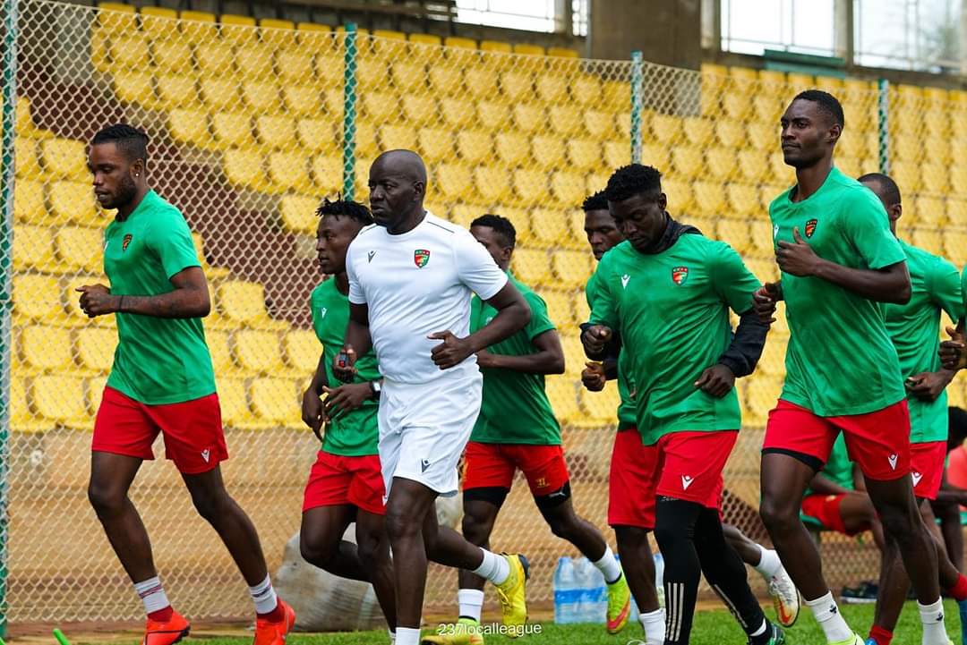 fgo_pro's tweet photo. L'équipe prépare bien le prochain rendez-vous 🆚️ LAUSANNE.
⏳1/16e de finale de la coupe du Cameroun 🏆🇨🇲 #ASLCAN
#CDC2022 #CoupeDuCameroun
#CameroonCup @FecafootOfficie https://t.co/JmHiMtWfi8