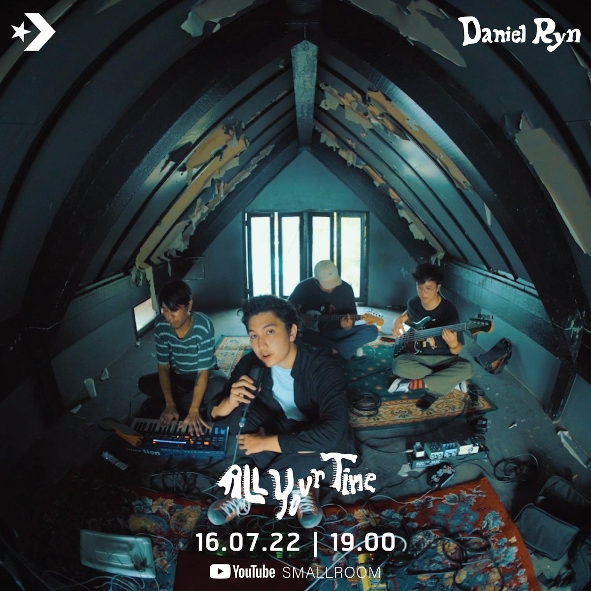 smallroom_tweet's tweet photo. Daniel Ryn กับ Live Session
ในห้องใต้หลังคา 🏚

All Your Time [Live in the Attic]
พร้อมกัน พรุ่งนี้ 19.00 น.

👟 YouTube : SMALLROOM

#Smallroommusic #DanielRyn 
#AllYourTime #LiveSession
#LiveintheAttic #Converse https://t.co/pXMwbc3Cfe