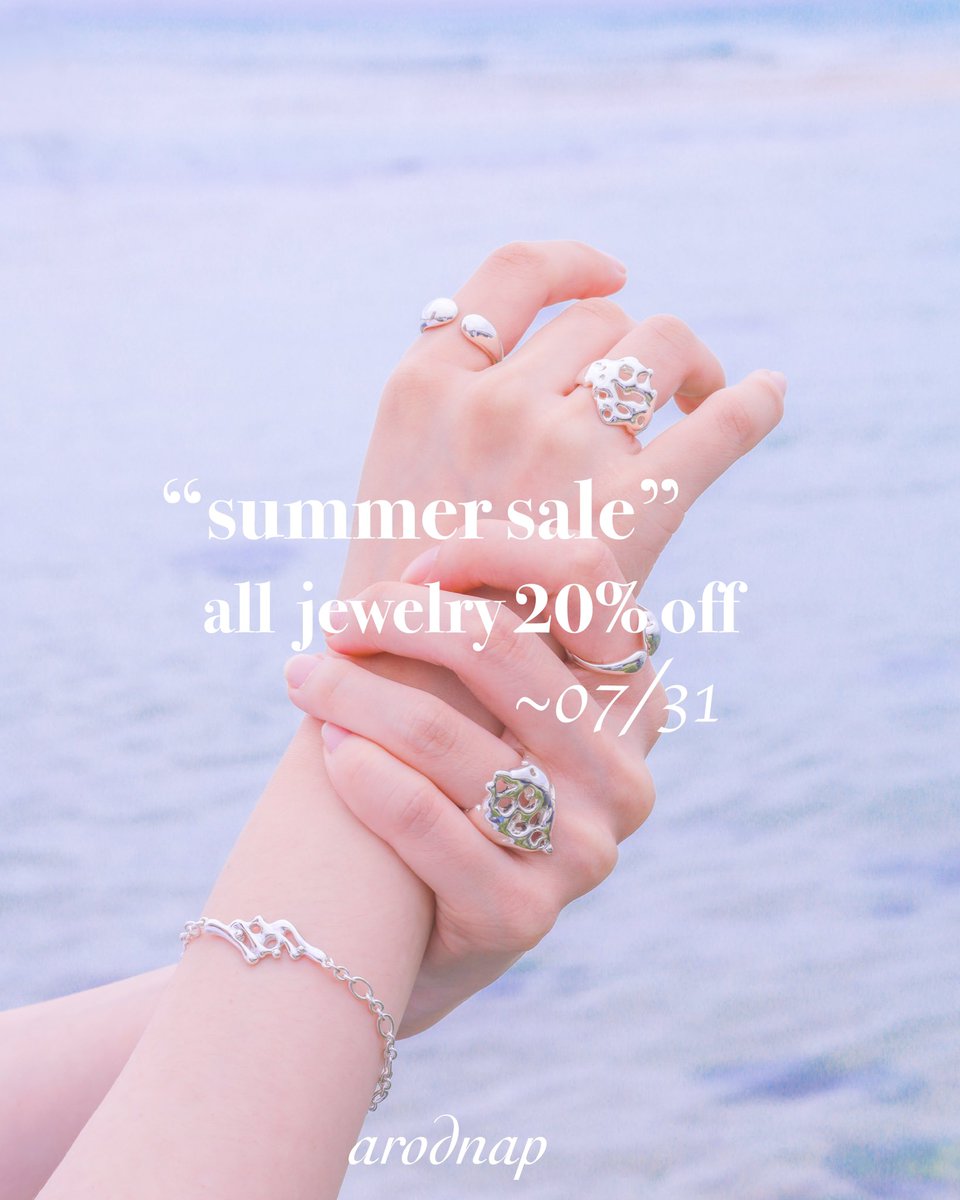Arodnapofficial's tweet photo. 🎀리트윗해주신 한분께 주얼리를 선물해드려요

오늘부터 summer sale 이벤트가 시작됩니다✨할인 기간동안 전제품 20% 할인된 가격에 제작해드리며, 정성껏 만들어 선물처럼 담아 보내드려요!

은과 천연석으로 만든 주얼리가 다양하게 준비되어있으니 둘러보아주세요😊

https://t.co/x02OakuBne https://t.co/CUNolaNde1