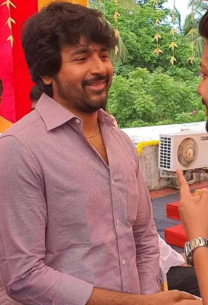 SKFC_Kerala's tweet photo. #Maaveeran Pooja location stills

@Siva_Kartikeyan @madonneashwin @ShanthiTalkies @bharathsankar12 @iamarunviswa https://t.co/ZHuSBgFmrD