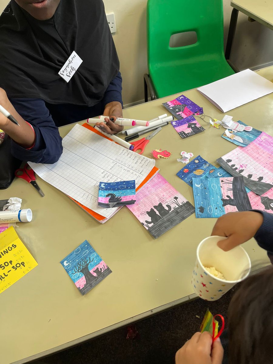ikhlaasPrimary's tweet photo. Enterprise Day at Al-Ikhlaas! All the children enjoyed learning about budgeting, buying and selling, and then putting these skills into action! A HUGE well done to Year 6 for making the largest profit 🎉💷 #EnterpriseDay https://t.co/pafONWpHkv