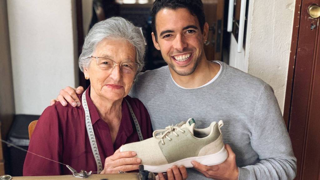 Abuela y nieto lanzan nuevo calzado de cáñamo resistente al agua, duradero, biodegradable, ligero y flexible dlvr.it/STx0gz