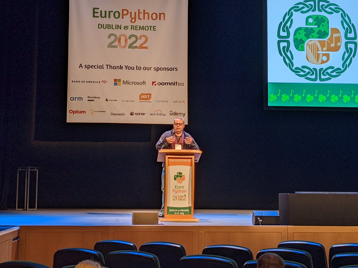 pauloxnet's tweet photo. I'm attending the keynote "Multithreaded Python without the GIL" by Sam Gross @colesbury (from @MetaOpenSource and @PyTorch) at #EuroPython2022 🇪🇺

Larry Hastings introduced the keynote,  citing his work on #gilectomy 🐍

#python #gil #nogil #lock #multiprocess

CC @europython https://t.co/6xZHbMLMSi