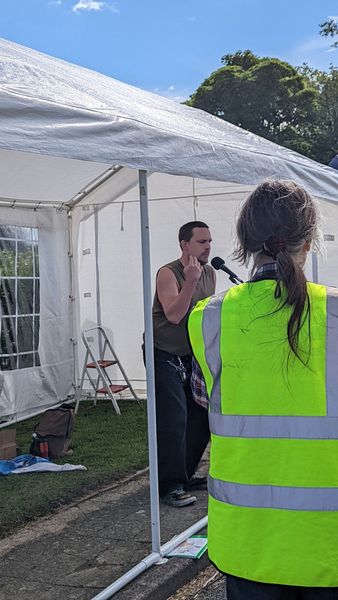 Microphone Jack tweet media