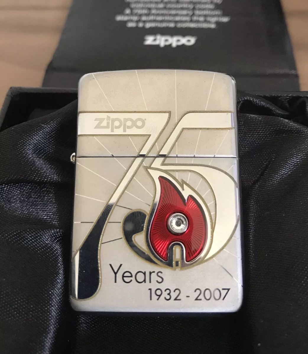 marui_craft's tweet photo. Check out 
1/500 #zippo 75th Anniversary  lighter limited swarovski 2007 Italy unused new
https://t.co/WDQBCNwPRp @eBay https://t.co/fzISht9gYm