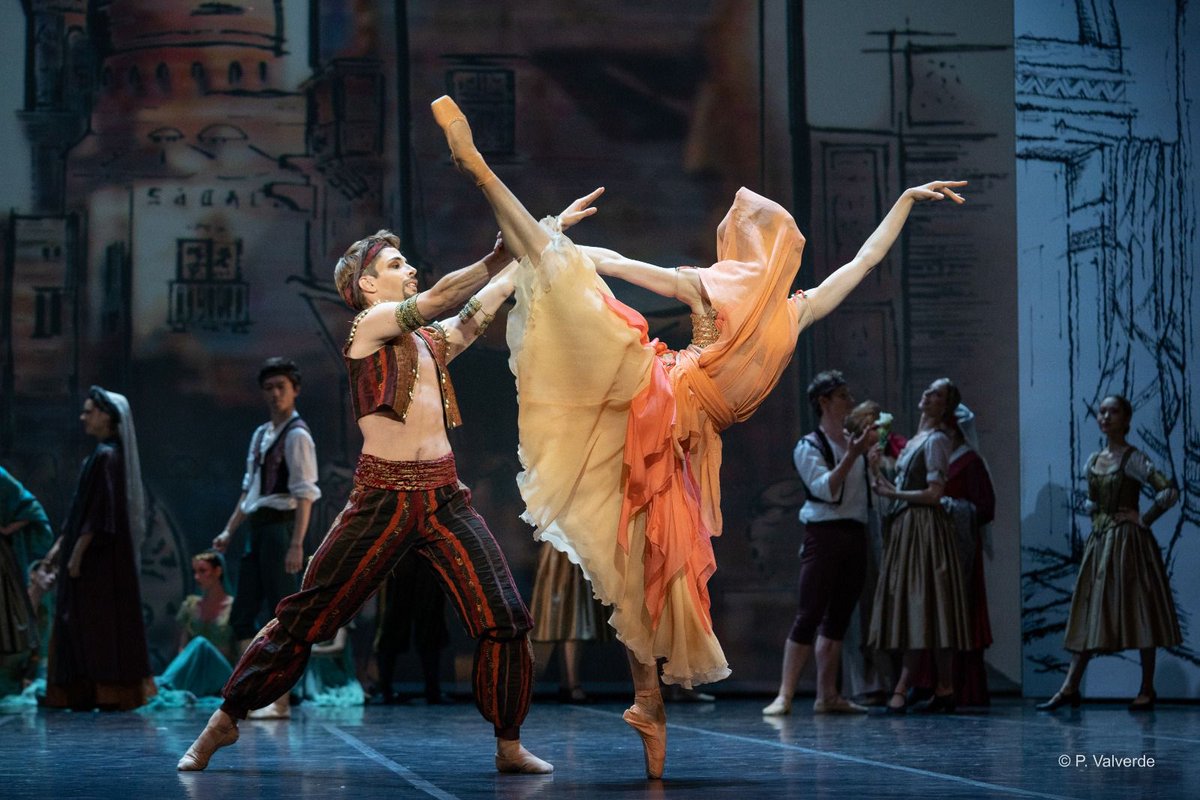 Vicenta Hellín tweet media