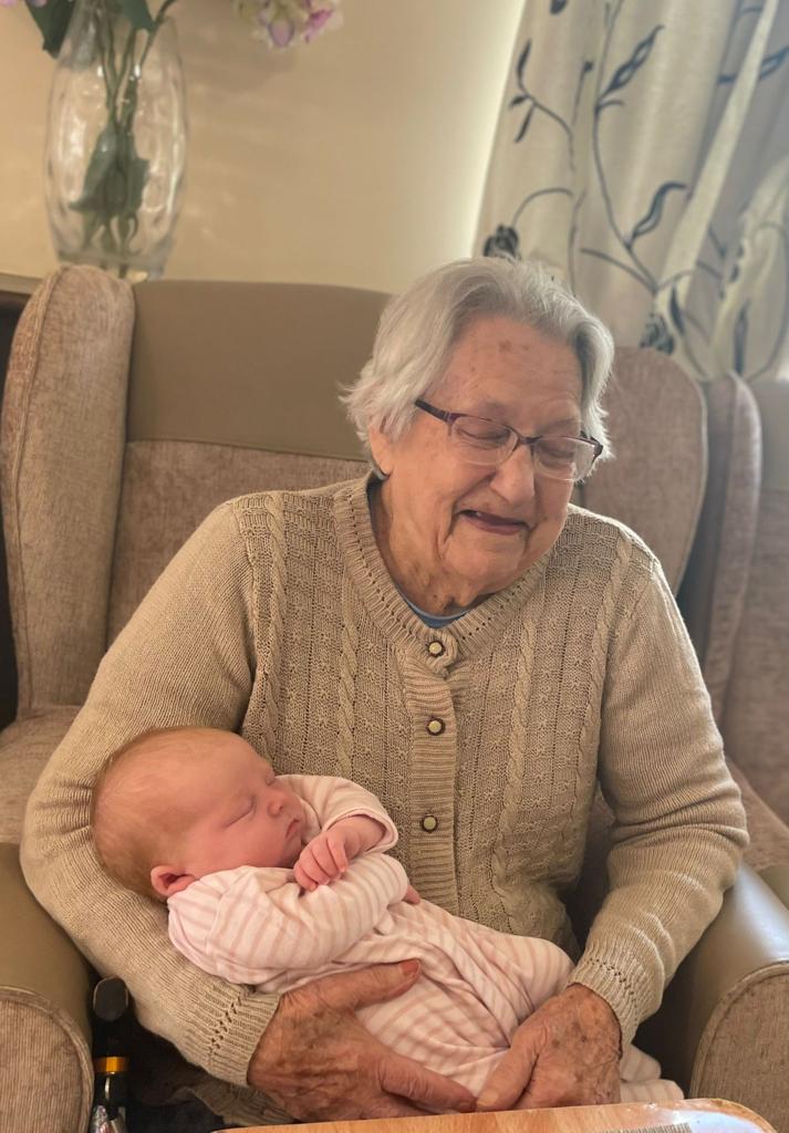 BelmontCare's tweet photo. Cuteness alert! 👼
We were visited by baby Molly - such a lovely little bundle she was, so happy in all of our arms. Absolute joy to all of us.
https://t.co/TzwVPnL53k
#babyvisit
#happyvisit
#happybaby
#Borntocare https://t.co/KffakoiqJf