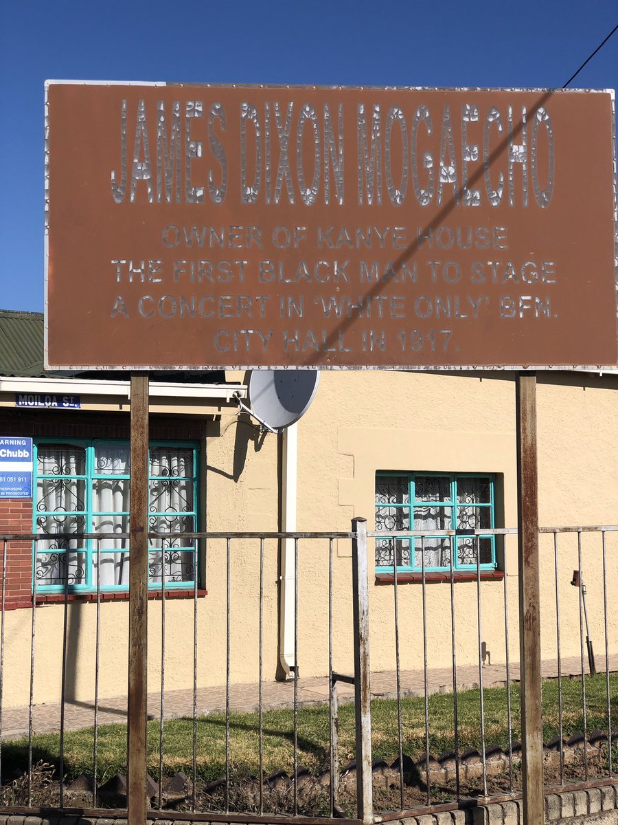 ShaxeKhumalo's tweet photo. James Dixon Mogaecho was the first black man to host an event in the white only Bloemfonteinโs city hall in 1917. We need someone to refurbish this board on Monday for Mandela Day. #MandelaDay #KeepKasiClean #DoWhatYouCanWithWhatYouHaveWhereYouAre https://t.co/tpiV8Frkuh