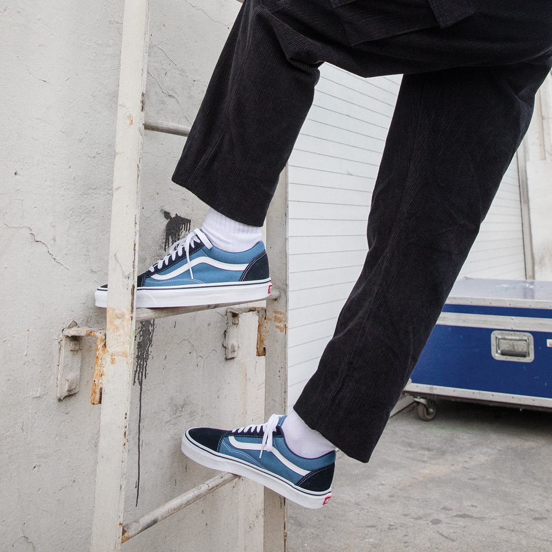 nearest vans shoe store