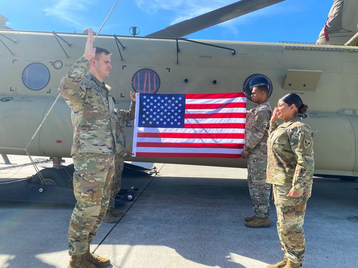 mjennay's tweet photo. 3 more 🇺🇸 Alaska it’s been great but babe you have to let me go! #reenlisting https://t.co/DqxOWX0gYy