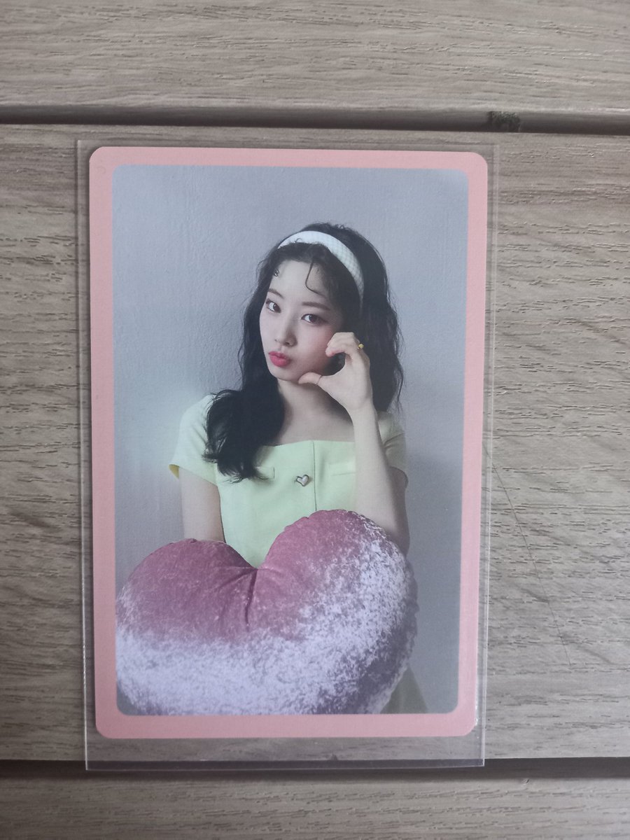 MimaMina_Shop's tweet photo. Twice DAHYUN POB
P25

Mine + Dubu
#mima15 https://t.co/zzj6jttfFD