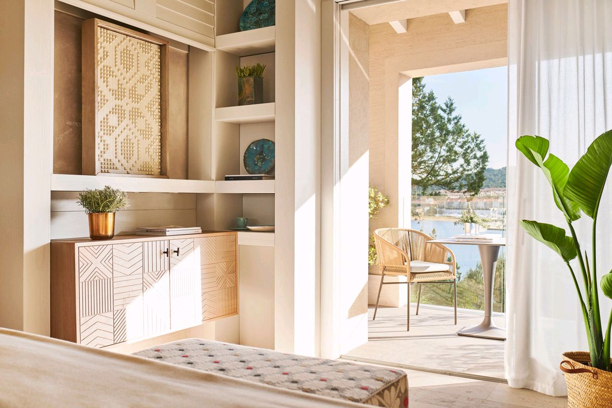 cppluxury's tweet photo. 7Pines Sardinia, the new luxury resort on Costa Smeralda opens July 16th 2022
#7PinesSardinia #7Pines #7PinesResort #Sardinia #PortoCervo #CostaSmeralda #luxuryresort #luxuryhotels #hotels #beach #finedining @7PinesRE https://t.co/j68rgtUfqj