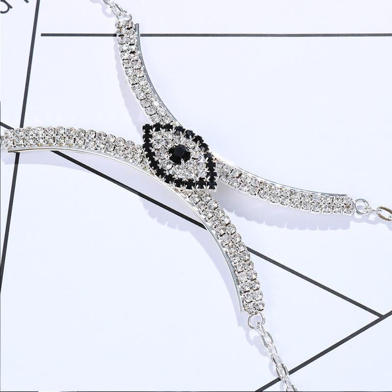 vessful's tweet image. Devil Eye Shape Rhinestone Chest Brace Crystal Body Chain | bit.ly/3O9uX0I
#devileye #chestchain #bodychain #womenjewelry