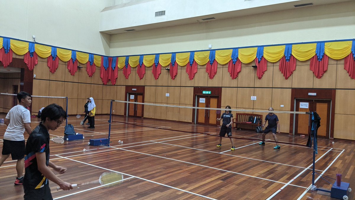 twistcode's tweet image. while debugging our code, we play as well 😆