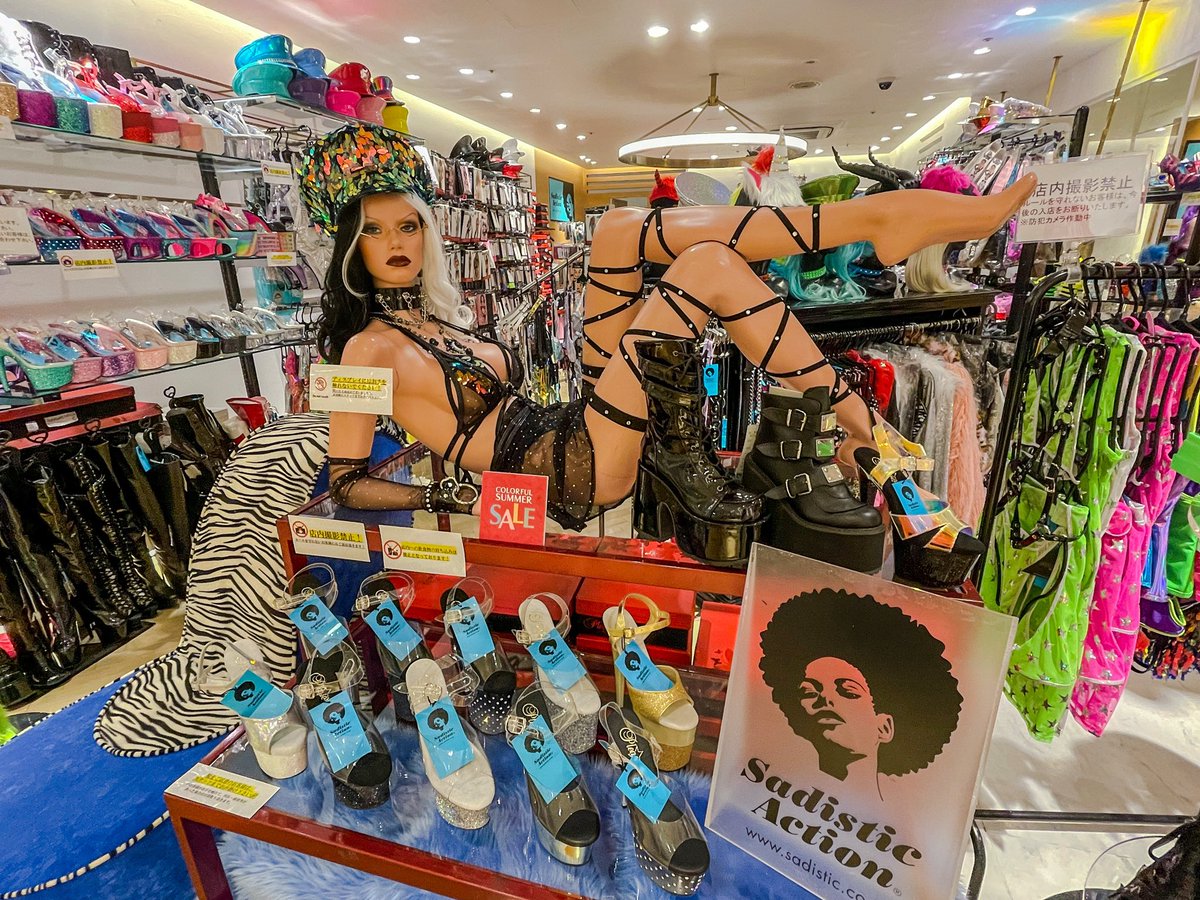 SadisticAction's tweet photo. NEW DISPLAY 🫧🖤
#sadisticaction #サディスティックアクション #ROMAcostume #FUNKPLUS #TarinaTarantino #Pleaser #LegAvenue #ダンスウェア #インポート衣装 #ポールダンス #GOGO #渋谷マルイ https://t.co/I8K7uJpERQ