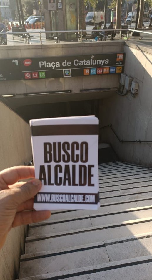 PedroMiretBetan's tweet photo. Cada día son más las personas que quieren que Barcelona vuelva a ser una ciudad viva.
Dejemos atrás los años de sectarismo y vayamos a por un modelo de éxito: cambiemos de alcalde.
Barrio a barrio, #Barcelona #BuscoAlcalde https://t.co/mamOC2474h