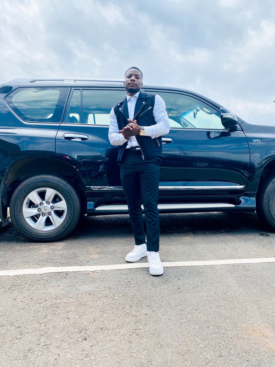 Meshack_Mag2's tweet photo. MARRIED TO THE HUSTLE THE MONEY IS MY BEST MAN 💸 https://t.co/ZReGOPvBVI
