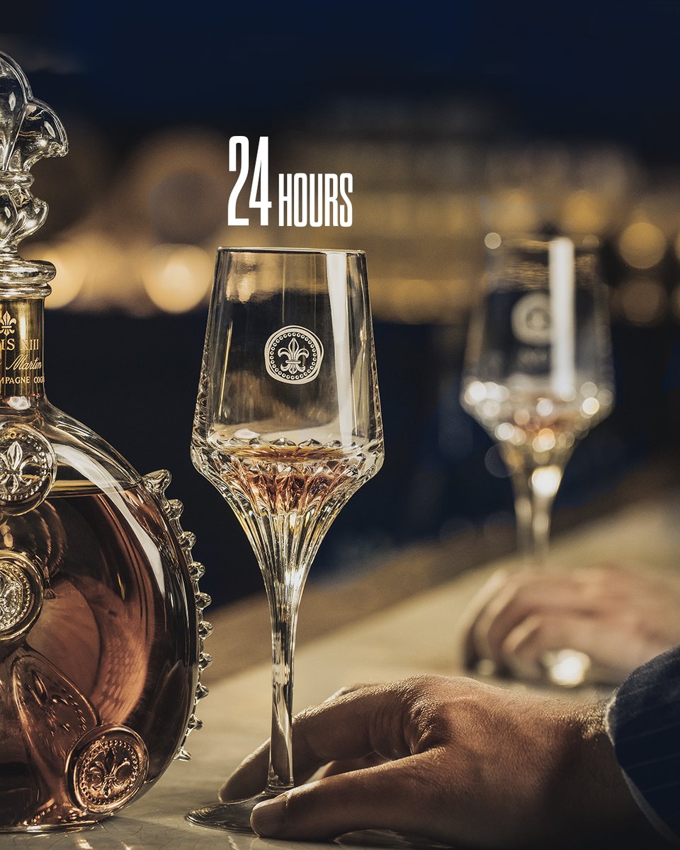 CognacLouisXIII's tweet photo. A sensory #experience. Even when the glass is empty, the aromas of #LOUISXIIICognac remain expressive after 24 hours, carrying you away through time. #BelieveInTime https://t.co/Q9iyr5bICV