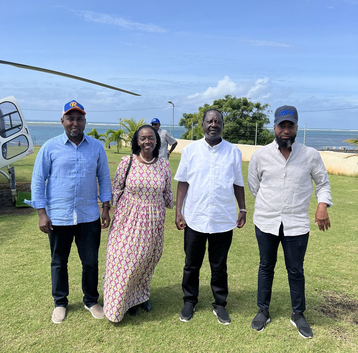 MarthaKarua's tweet photo. Kilifi County marks the last stop of our   Coastal tour with Captain @RailaOdinga and @JunetMohamed @HassanAliJoho  

#AzimioLaPwani #VoteBlue https://t.co/KwArf0tulQ