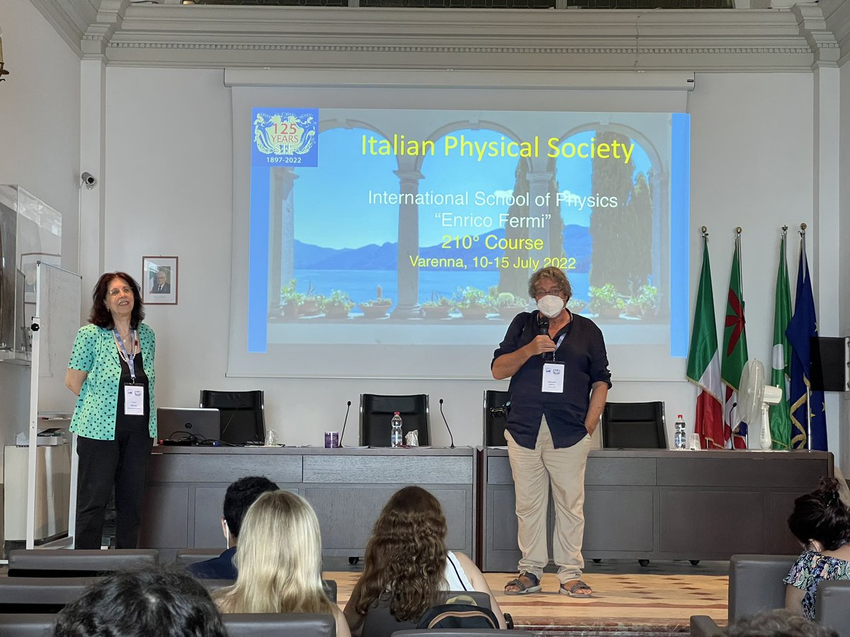 Diaspro Lab (@diasprolab) on Twitter photo It’s farewell time at the #InternationalSchoolOfPhysicsEFermi
Going out in style with <a href="/AD1959/">Alberto Diaspro</a> and the president of @SIF_it Angela Bracco!
Thanks to all the lecturers and the attendees for contributing building this inspiring environment.
#MultimodalNanoscaleOpticalMicroscopy It’s farewell time at the #InternationalSchoolOfPhysicsEFermi
Going out in style with <a href="/AD1959/">Alberto Diaspro</a> and the president of @SIF_it Angela Bracco!
Thanks to all the lecturers and the attendees for contributing building this inspiring environment.
#MultimodalNanoscaleOpticalMicroscopy