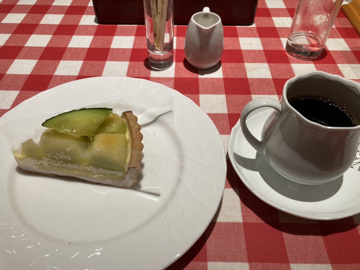 akiko14128's tweet photo. デリスタルトカフェでパスタランチタルト付き¥1650
タルトとコーヒー美味しかったです。
フジオフード優待券 https://t.co/1NL6TCpUxa